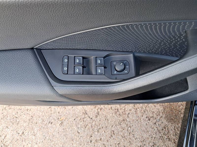 Škoda Octavia (2025) IV RS 2.0 TSI / 195 kW  DSG7 - fotka 21 z 32