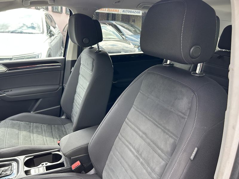 Volkswagen Touran (2021) 2.0 TDi 110KW DSG  - fotka 14 z 31