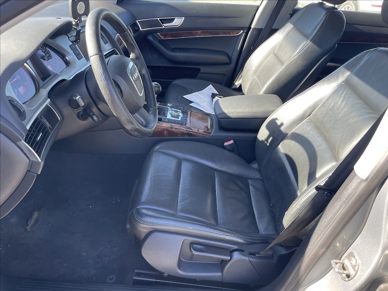 Audi A6 2,0 TDi 103kw Avant Xenon Kůže - fotka 7 z 35