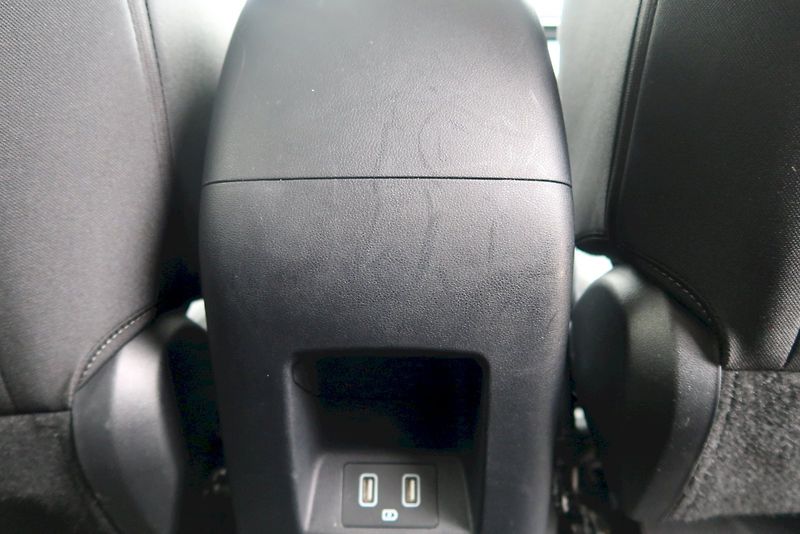 Hyundai Tucson (2023) Smart Navi 1,6 T-GDI MHEV DCT7 - fotka 16 z 30