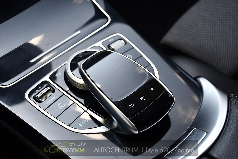 Mercedes-Benz Třídy C 220d 4MATIC ČR NAVI - fotka 24 z 34