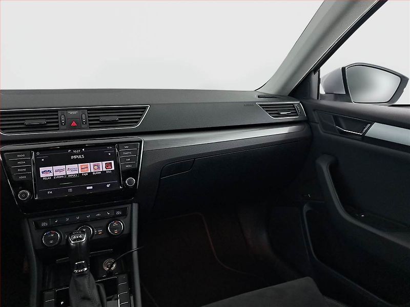 Škoda Superb (2016) Style 2.0 TDI, 4X4, Automat - fotka 8 z 26