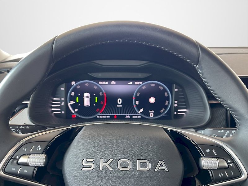 Škoda Kamiq (2025) 1.5 TSI 110kW Top Selection - fotka 9 z 34