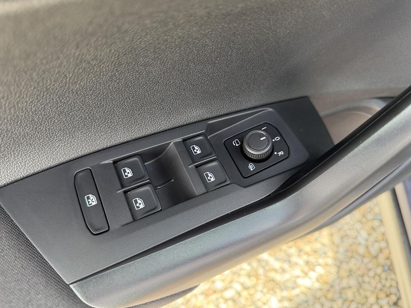 Volkswagen Taigo 1,0 TSi/85kW - People - fotka 10 z 74