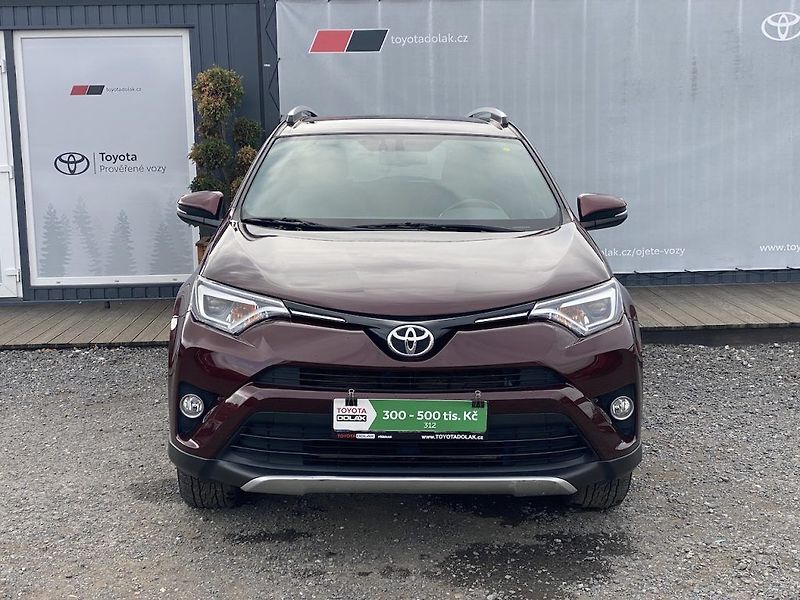 Toyota RAV4 2.0i, ČR, Trend, 4x4, manual - fotka 3 z 14