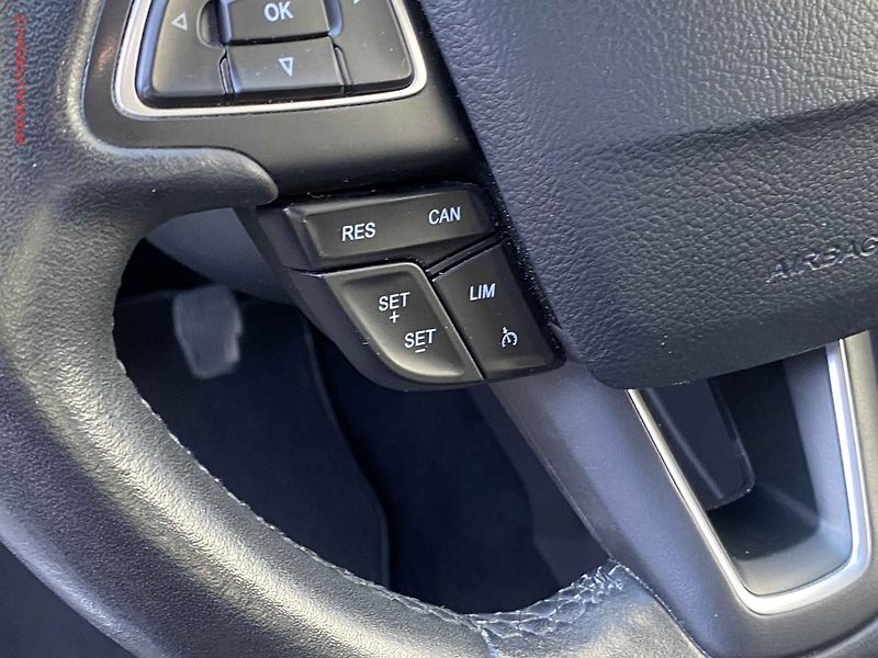 Ford Kuga (2018) 1.5T, ČR, Xenon, navi - fotka 13 z 17