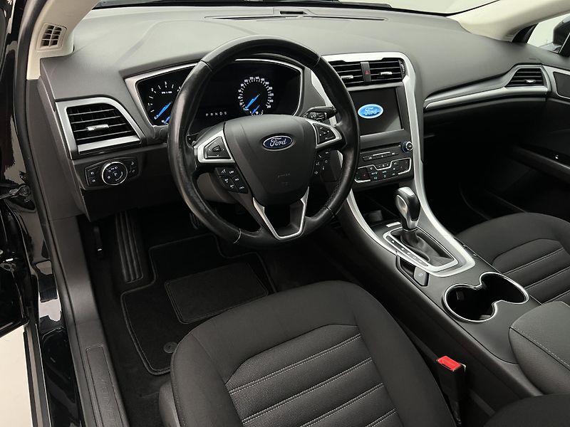 Ford Mondeo 2.0 TDCI TREND - fotka 4 z 39