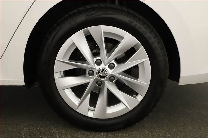 Škoda Octavia (2023) Style 2.0 TDI - fotka 11 z 13