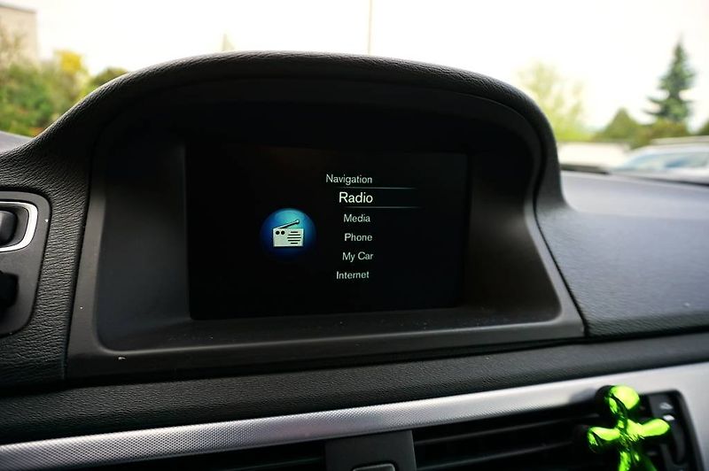 Volvo V70 (2016) MOMENTUM 2,0 D4 133 kW - fotka 49 z 64