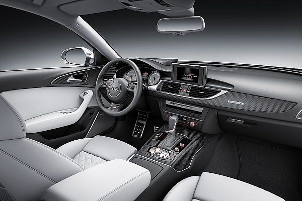 Audi S6 Avant.