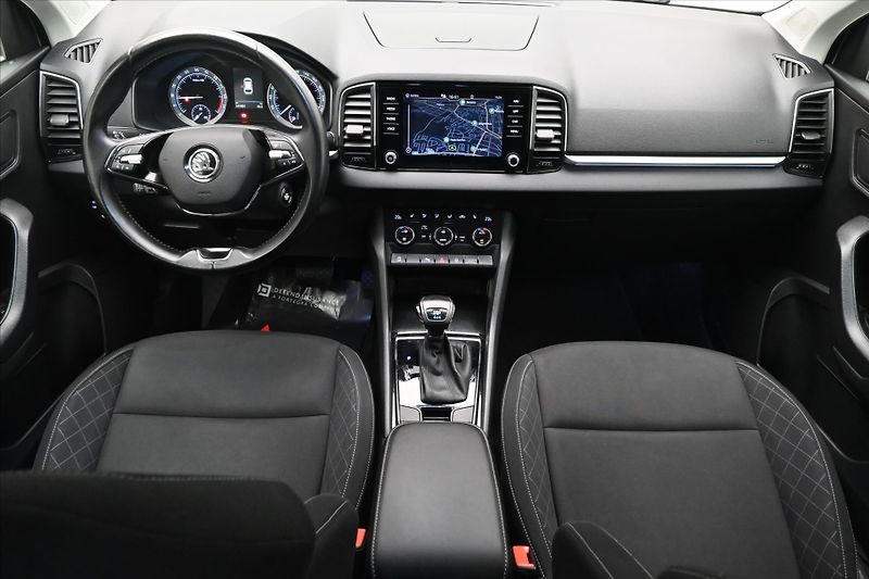 Škoda Karoq 2,0 TDI 110 kW DSG 4x4 TAŽNÉ Z - fotka 15 z 31