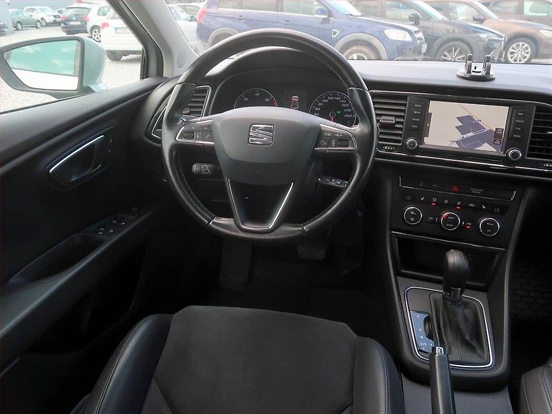 Seat Leon (2016) Style 1.6 TDI, Automat, Navi - fotka 7 z 17