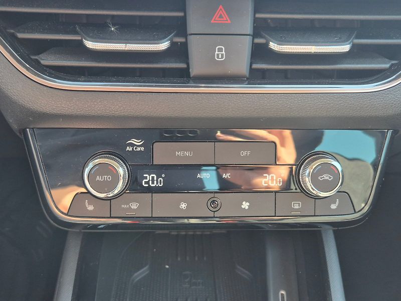 Škoda Scala (2024) Top Selection 1.0 TSI 85 kW 6° - fotka 27 z 36