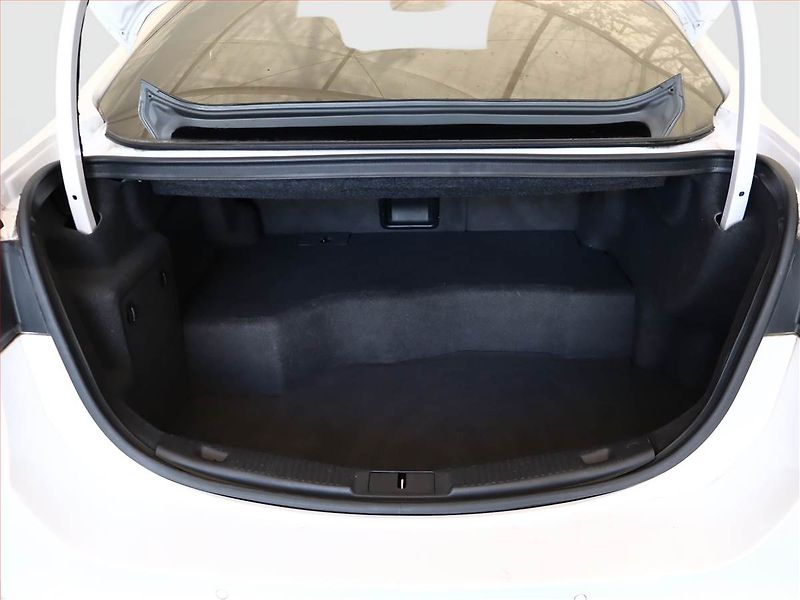 Ford Mondeo (2018) Vignale 2.0 Hybrid, Automat - fotka 12 z 18