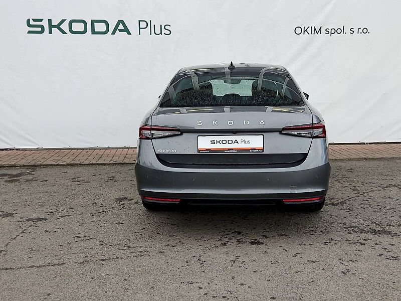 Škoda Superb (2024) Selection 1,5 tsi 110 Kw DSG - fotka 33 z 35