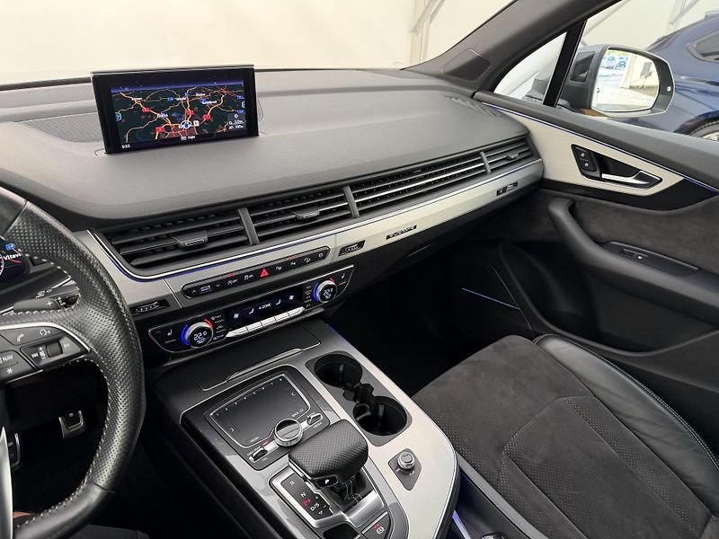 Audi Q7 3.0Tdi*200kw*CZ*DPH*S-Line* - fotka 29 z 47