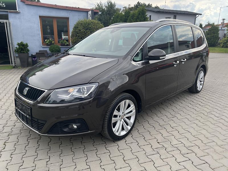Seat Alhambra (2014) 2,0TDi DSG Style MAX VÝBAVA!!! - fotka 1 z 77