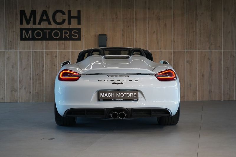 Porsche Boxster Spyder, Burmester, PDLS,Manuál - fotka 15 z 50