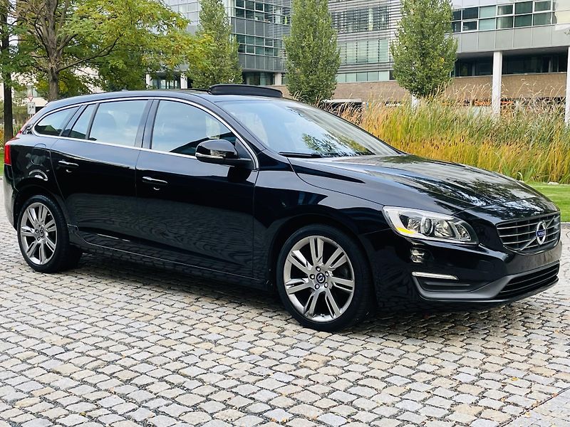 Volvo V60 2.0D 5VÁLEC AUT SERVISKA TAŽNÉ - fotka 10 z 44