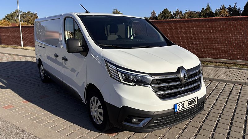 Renault Trafic (2022) Renault Trafic 1majitel 5 míst - fotografie inzerátu