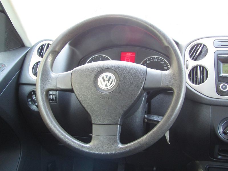 Volkswagen Tiguan (2008) 2.0 TDI 100kW  4x4 BEZ KOROZE - fotka 16 z 36