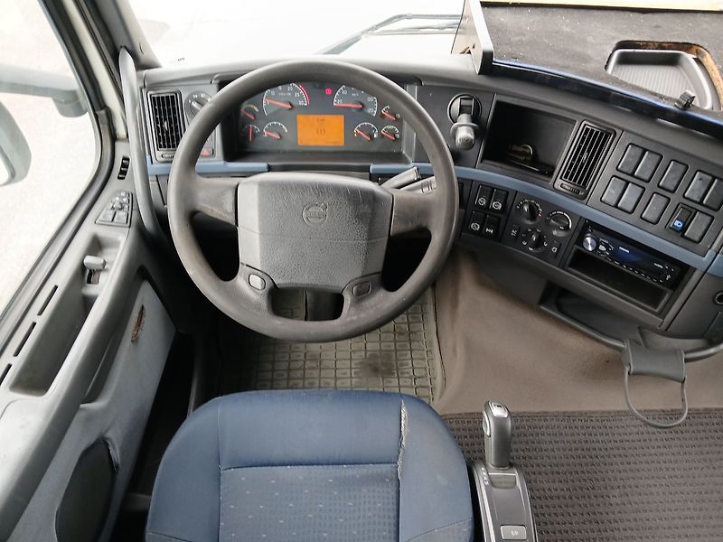 Volvo FH 42 Standart - fotka 28 z 40