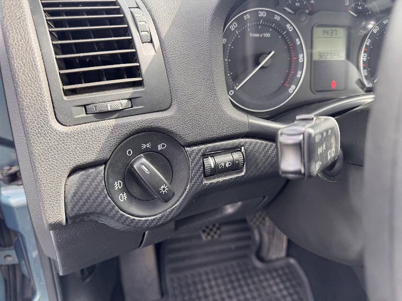 Škoda Octavia II 1.9 TDi,2.Majitel, kombi,ČR - fotka 12 z 20