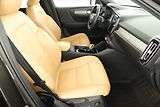 Volvo XC40 (2018) Inscription D4 AWD, 4X4 - náhled 7
