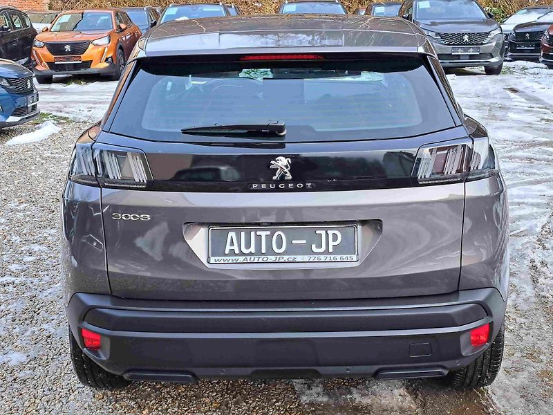 Peugeot 3008 (2021) 1,2 PT  EAT8  LED  kamera NAVI - fotka 5 z 23