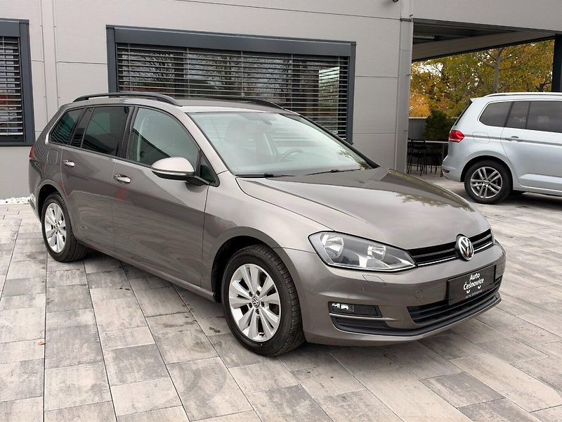 Volkswagen Golf (2015) Variant 1.6TDI 4Motion 81kW - fotka 3 z 37