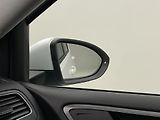 Volkswagen Golf 1.6TDI 85kW CZ - náhled 29