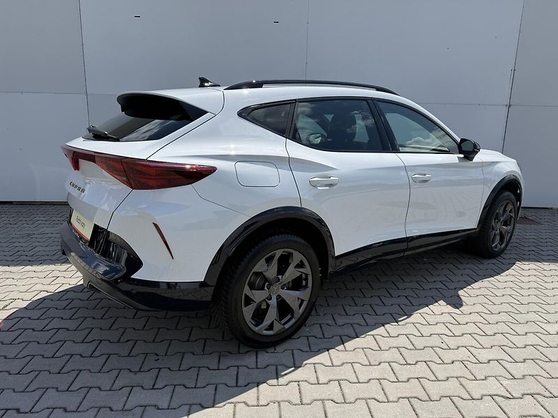 Cupra Formentor DSG 1,5 TSi 110 kW - fotka 2 z 24