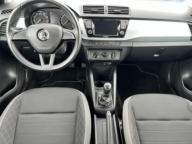 Škoda Fabia 1.0MPi 55kw KLIMA ALU PŮVOD ČR - fotka 16 z 35