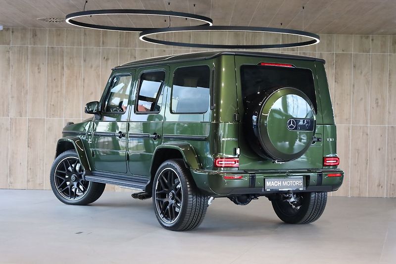 Mercedes-Benz Třídy G G63 AMG PERFORMANCE MANUFAKTUR - fotka 4 z 48