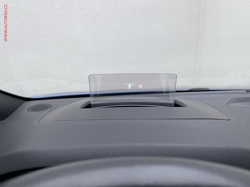 Ford Focus (2019) 1.0 EB, ST-Line, LED, navi - fotka 19 z 19