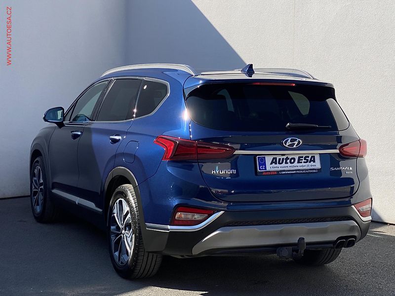 Hyundai Santa Fe (2019) 2.2 CRDi 4x4, ČR, AT, LED, TZ - fotka 6 z 21