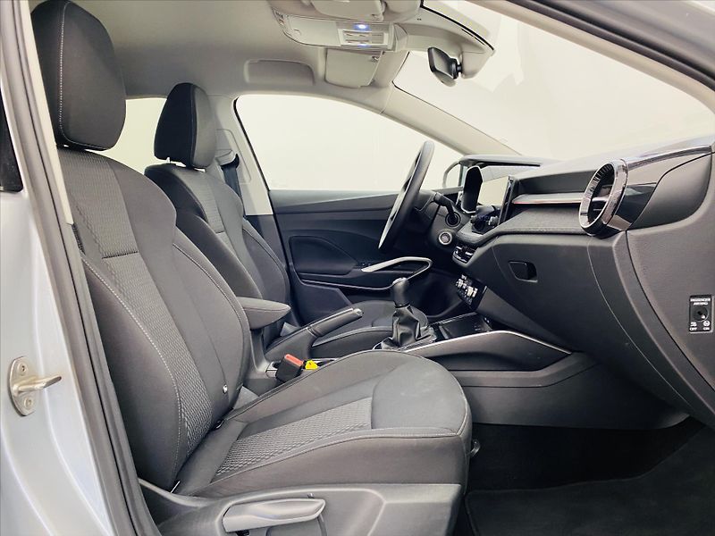 Škoda Fabia 1,0 TSI 85kW Top Selection - fotka 8 z 26