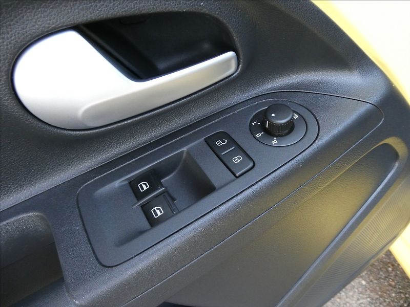 Škoda Citigo iV Style 61kW auto klima - fotka 32 z 43
