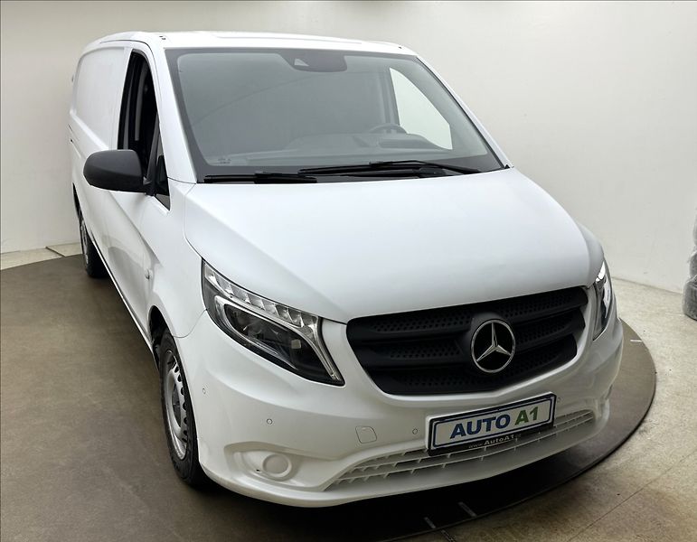 Mercedes-Benz Vito 1,8 LONG LED DPH VÝHŘEV KAMERA - fotka 3 z 44