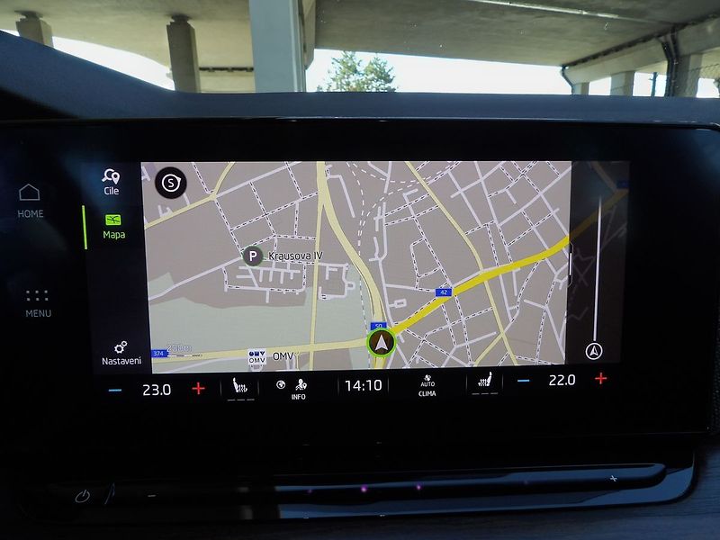 Škoda Octavia 2.0TDI Scout DSG 4x4 ČR DPH - fotka 9 z 32