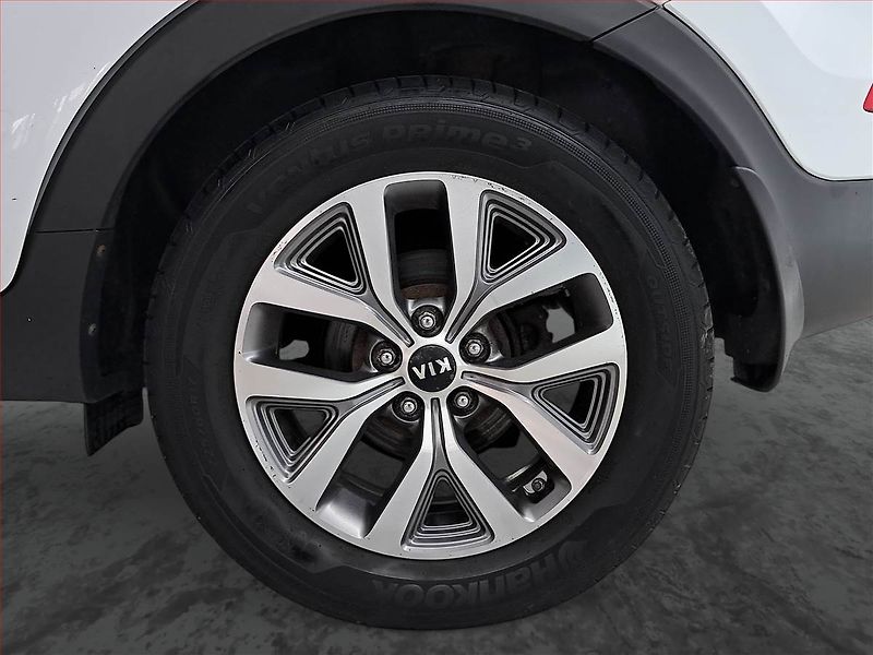 Kia Sportage (2015) 2.0 CRDi, 4X4, Navi, Tempomat - fotka 15 z 21