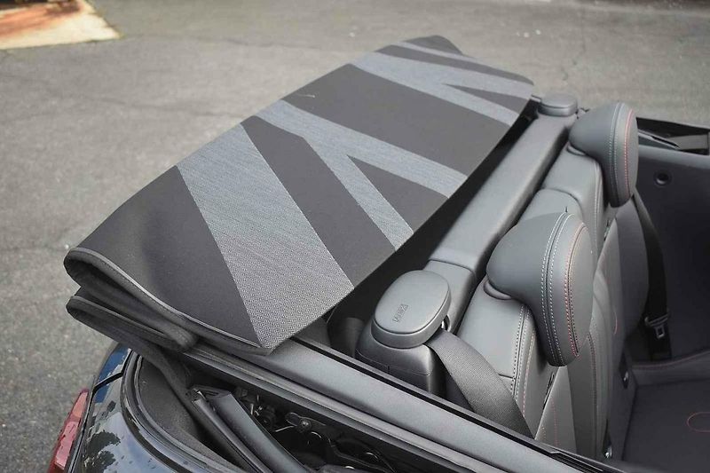 Mini Cabrio JWC v testu