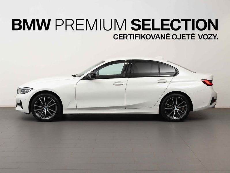 BMW Řada 3 320d xDrive - fotka 3 z 22