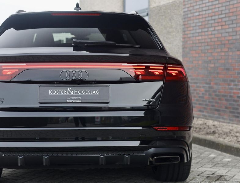 Audi Q8 (2026) 55 TFSIe Quattro - fotka 11 z 47
