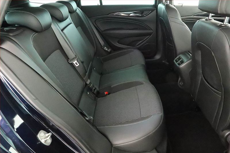 Audi Q5 (2021) S line 40 TDI - fotka 7 z 23
