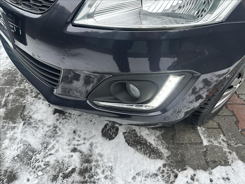 Suzuki Swift 1,2 4x4 1.majitel - fotka 21 z 26
