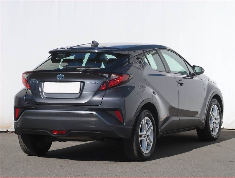 Toyota C-HR (2022) Business 1.8 Hybrid, digi klim - fotka 5 z 22