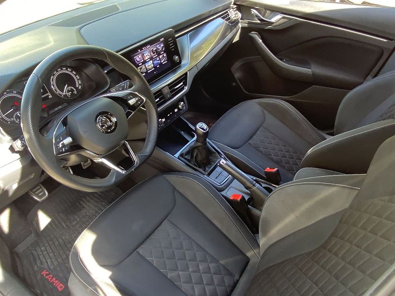 Škoda Kamiq (2020) 1.0 TSI Style - fotka 8 z 33