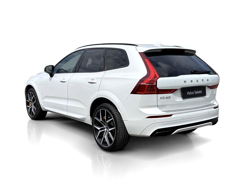 Volvo XC60 T8 AWD POLESTAR engineered - fotka 3 z 52