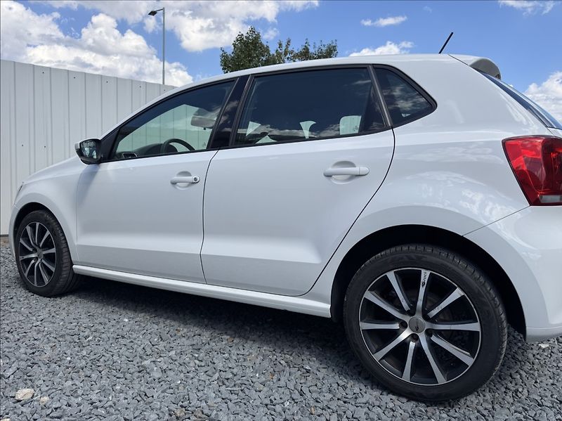 Volkswagen Polo 1,2 i 51kW Comfortline původČR - fotka 18 z 50